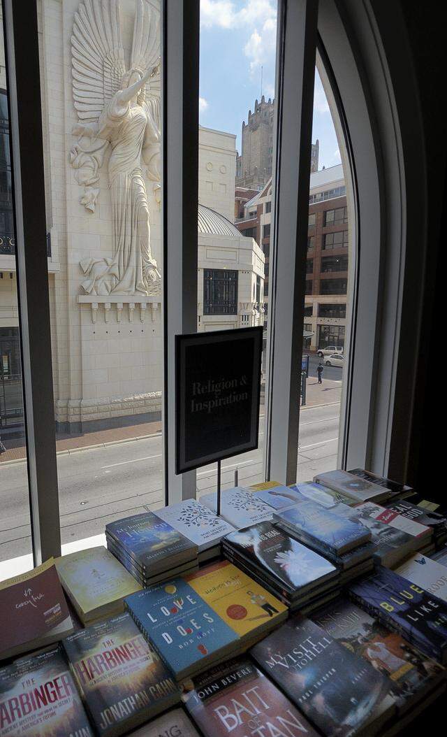 Sept. 6, 2013: Inside the Barnes & Noble in downtown’s Sundance Square in Fort Worth.